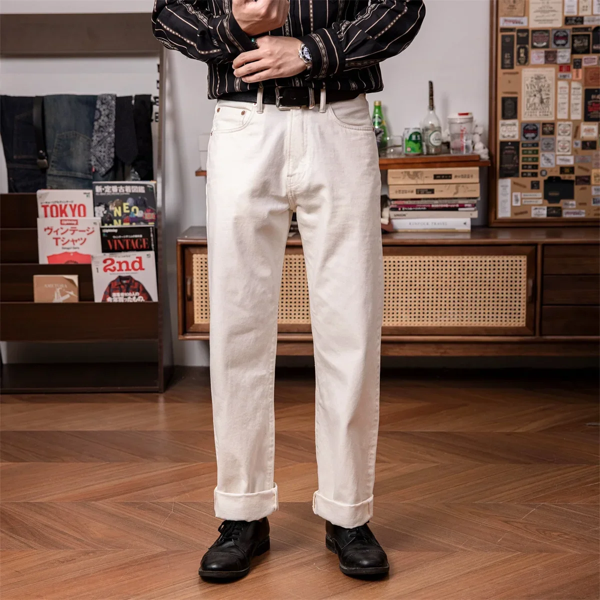 Levis Jeans 501 - Red Tornado 55501 White Relaxed Straight