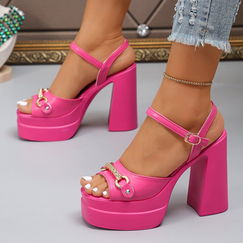 New 2026 Summer Products Squar - Casual Sandal Leather 评论和价格