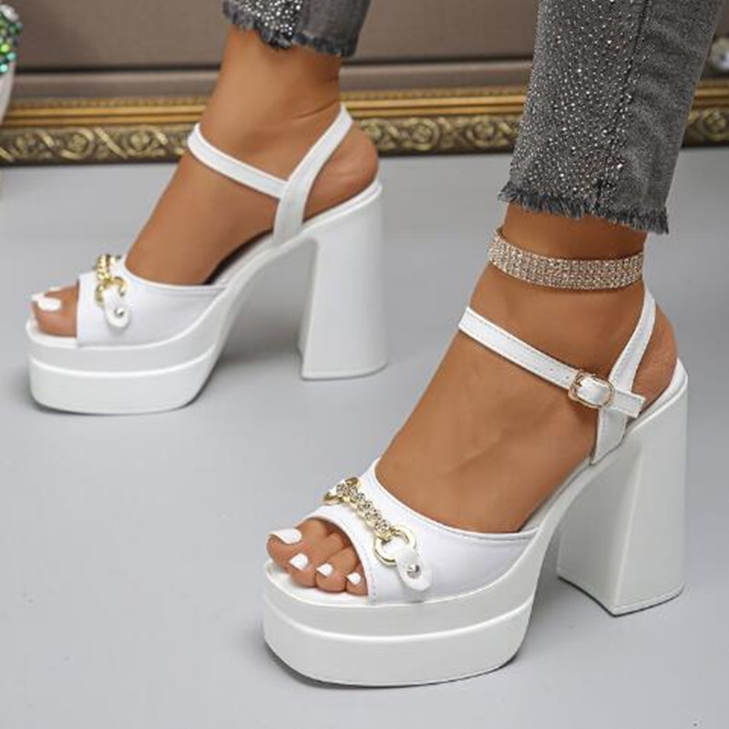 New 2026 Summer Products Squar - Casual Sandal Leather 评论和价格